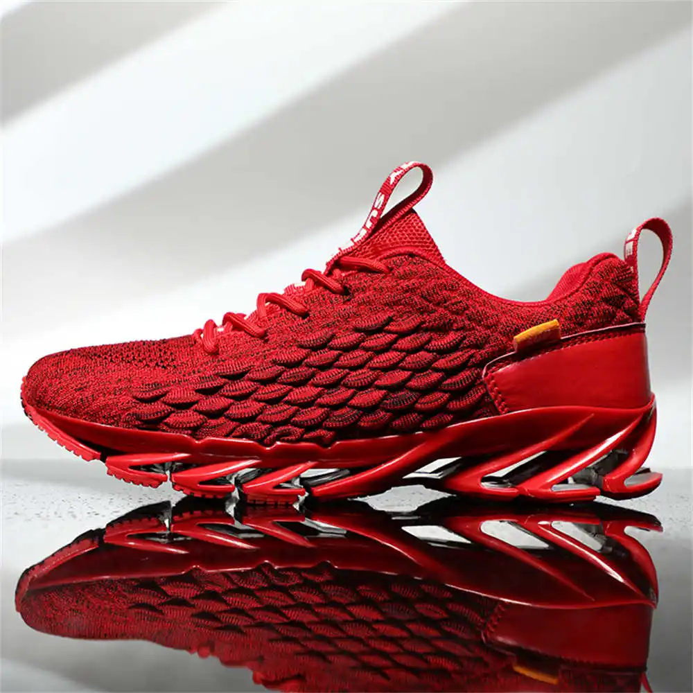 size 44 size 39 walking shoes  - Streetwear Brand Red ulasan dan harga