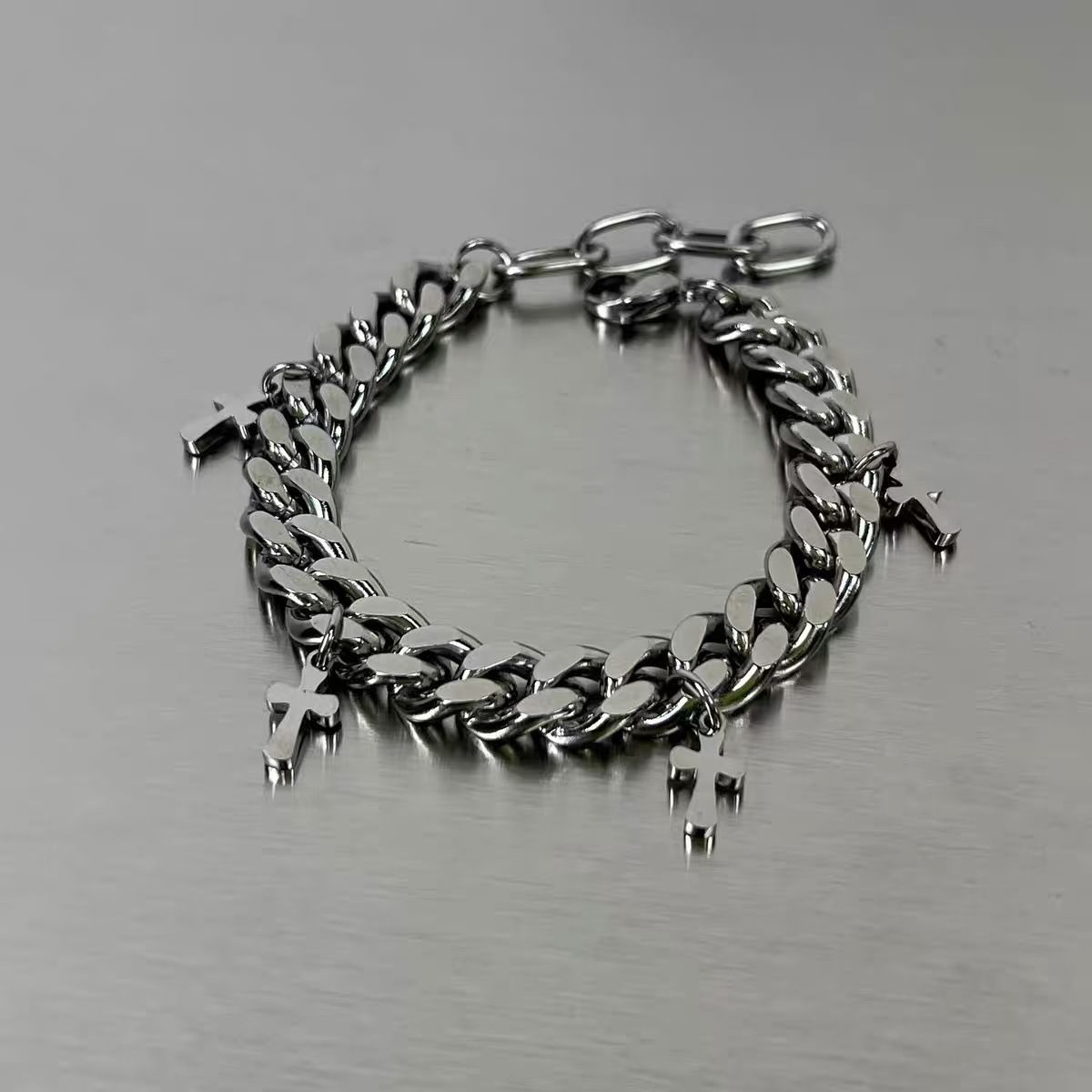 Cross Border Hit: Cuban Link B - Streetwear Brand Niche ulasan dan harga
